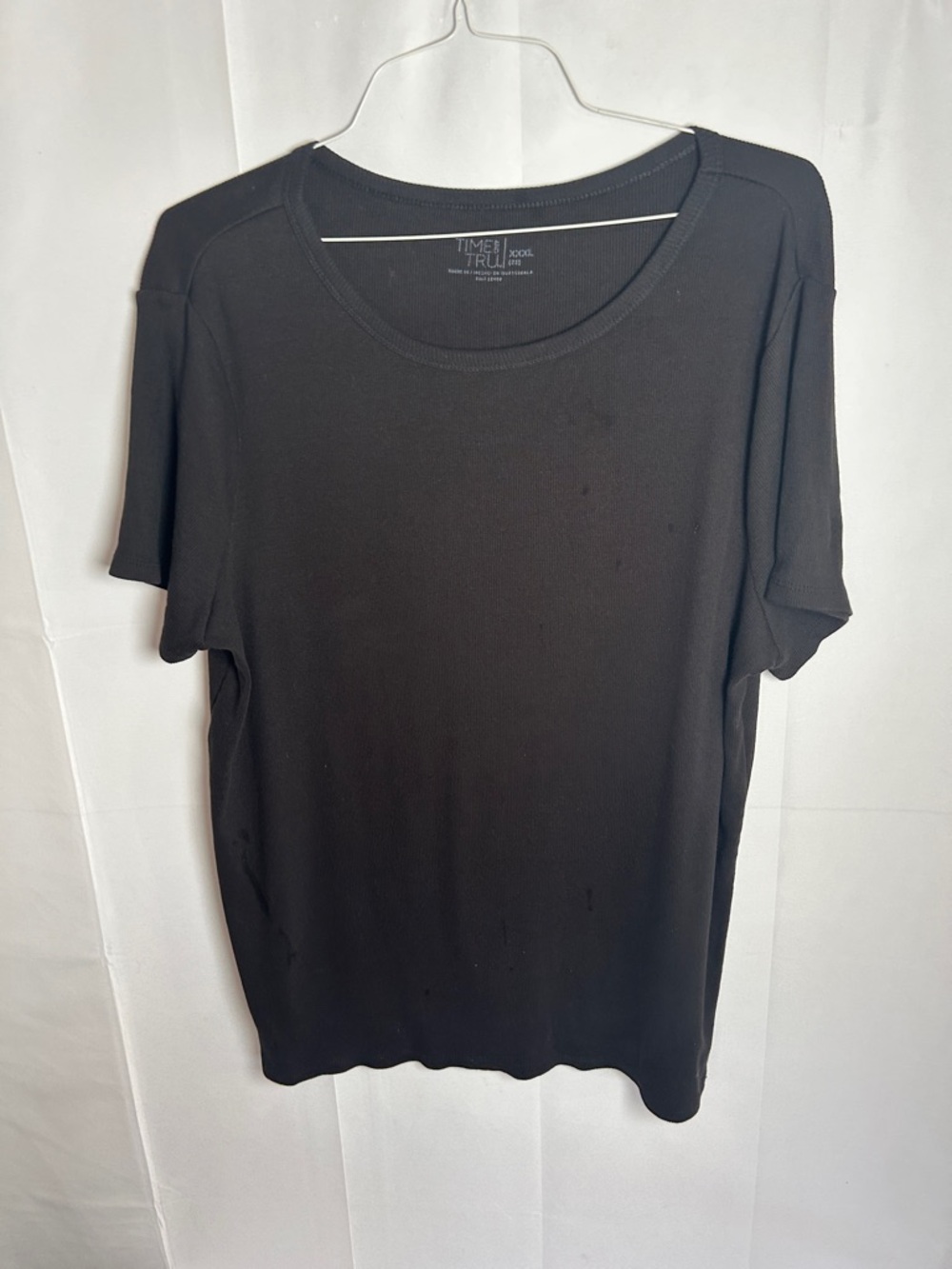 Time and Tru Black Short Sleeve Scoop Neck Top